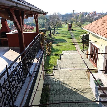 Ferienwohnung Apartman Kaya Ðakovo Exterior foto