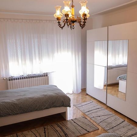 Ferienwohnung Apartman Kaya Ðakovo Exterior foto